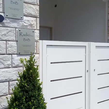 Bed and breakfast Radici Mare 4*
