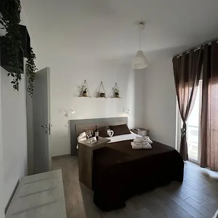 Radici Mare Torre dell'Orso