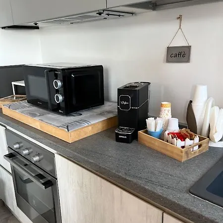 Radici Mare Bed and Breakfast 4*
